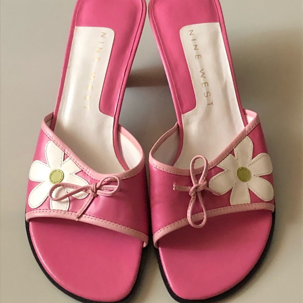 Nine West pink kitten heels